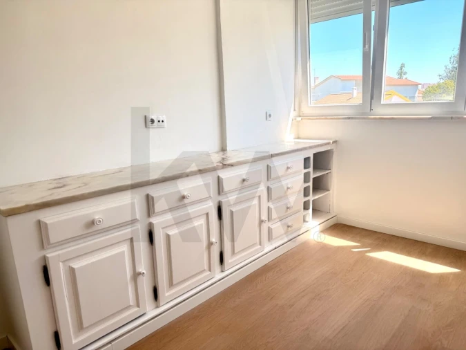 Apartamento T2 para Arrendamento em Barreiro e Lavradio Foto 6