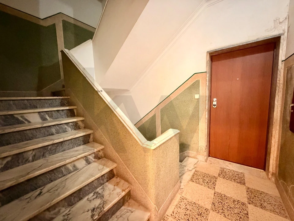 Apartamento T2 para Arrendamento em Barreiro e Lavradio Foto 17