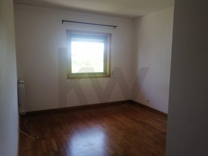 Apartamento T3 para Arrendamento em Parque das Nações Foto 13