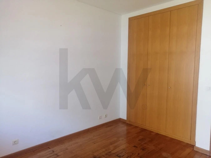 Apartamento T3 para Arrendamento em Parque das Nações Foto 19