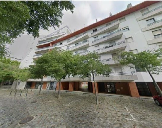 Apartamento T3 para Arrendamento em Parque das Nações Foto 26