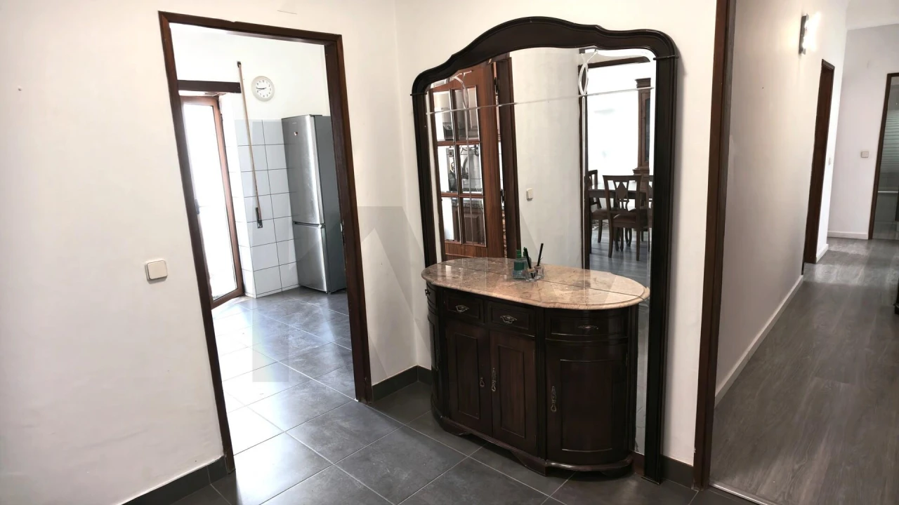 Apartamento T2 para Venda em Castelo Branco Foto 2