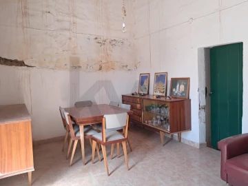 Moradia T2 para Venda em Santo Agostinho e São João Baptista e Santo Amador