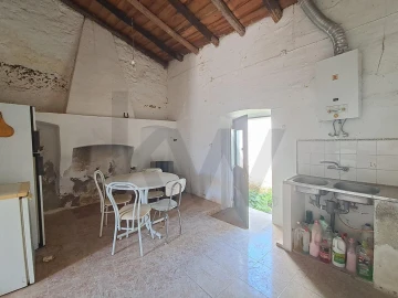 Moradia T2 para Venda em Santo Agostinho e São João Baptista e Santo Amador