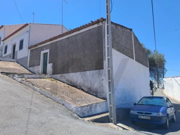 Moradia T2 para Venda em Santo Agostinho e São João Baptista e Santo Amador