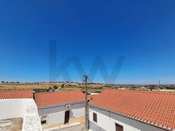 Moradia T2 para Venda em Santo Agostinho e São João Baptista e Santo Amador