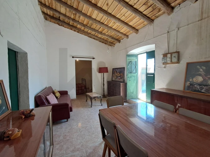 Moradia T2 para Venda em Santo Agostinho e São João Baptista e Santo Amador Foto 3
