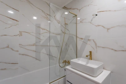 Apartamento T3 para Venda em Oeiras e São Julião da Barra, Paço de Arcos e Caxias
