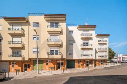 Apartamento T3 para Venda em São Domingos de Rana