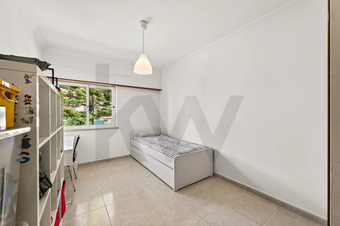 Apartamento T3 para Venda em São Domingos de Rana Foto 13