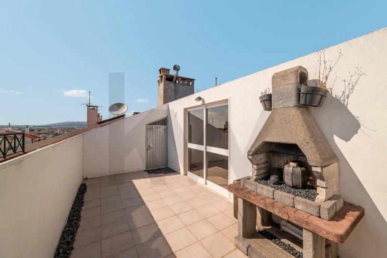 Apartamento T3 para Venda em São Domingos de Rana Foto 36