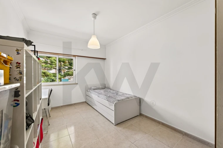 Apartamento T3 para Venda em São Domingos de Rana Foto 13
