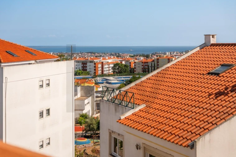 Apartamento T3 para Venda em São Domingos de Rana Foto 33