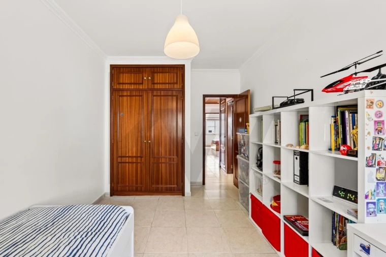 Apartamento T3 para Venda em São Domingos de Rana Foto 14
