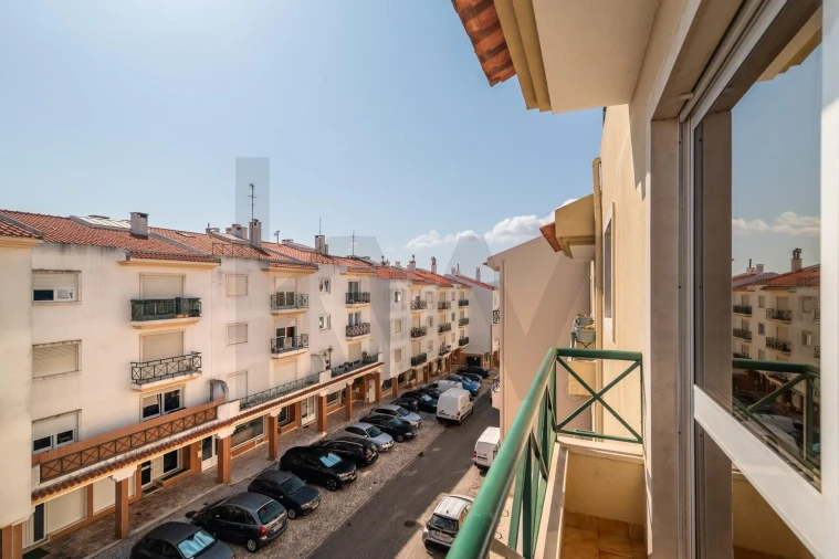 Apartamento T3 para Venda em São Domingos de Rana Foto 3