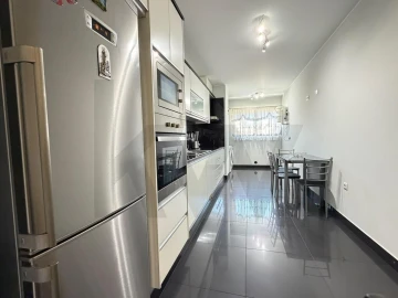 Apartamento T3 para Venda em São Martinho