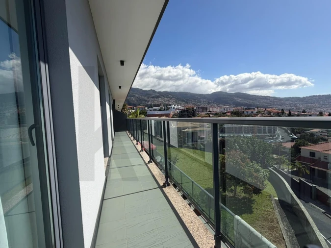 Apartamento T3 para Venda em São Martinho Foto 15