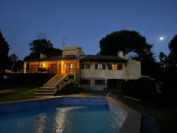 Quinta T5 para Venda em Palmeira de Faro e Curvos