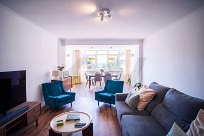 Apartamento T2 para Venda em Oeiras e São Julião da Barra, Paço de Arcos e Caxias