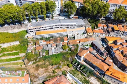 Terreno para Venda em Cedofeita, Santo Ildefonso, Sé, Miragaia, São Nicolau e Vitória