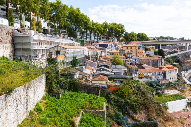Terreno para Venda em Cedofeita, Santo Ildefonso, Sé, Miragaia, São Nicolau e Vitória Foto 8