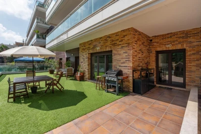 Apartamento T3 para Arrendamento em Sacavém e Prior Velho