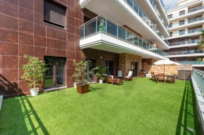 Apartamento T3 para Arrendamento em Sacavém e Prior Velho