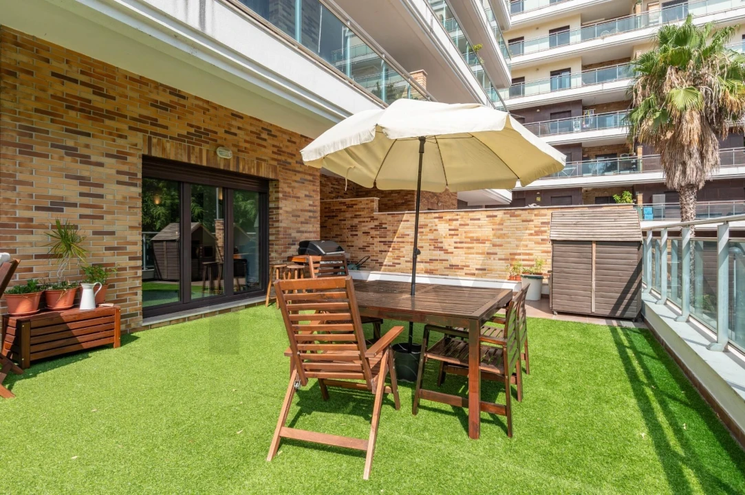 Apartamento T3 para Arrendamento em Sacavém e Prior Velho Foto 5