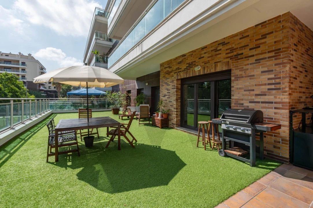 Apartamento T3 para Arrendamento em Sacavém e Prior Velho Foto 3