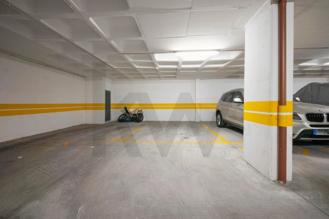 Apartamento T3 para Arrendamento em Sacavém e Prior Velho Foto 33