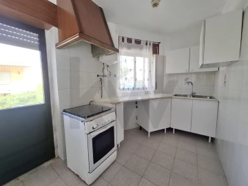 Apartamento T2 para Arrendamento em Ericeira