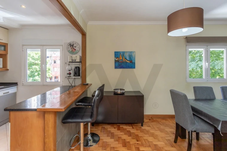 Apartamento T4 para Venda em Olivais Foto 4