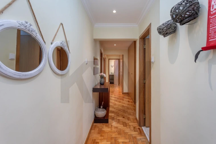 Apartamento T4 para Venda em Olivais Foto 3