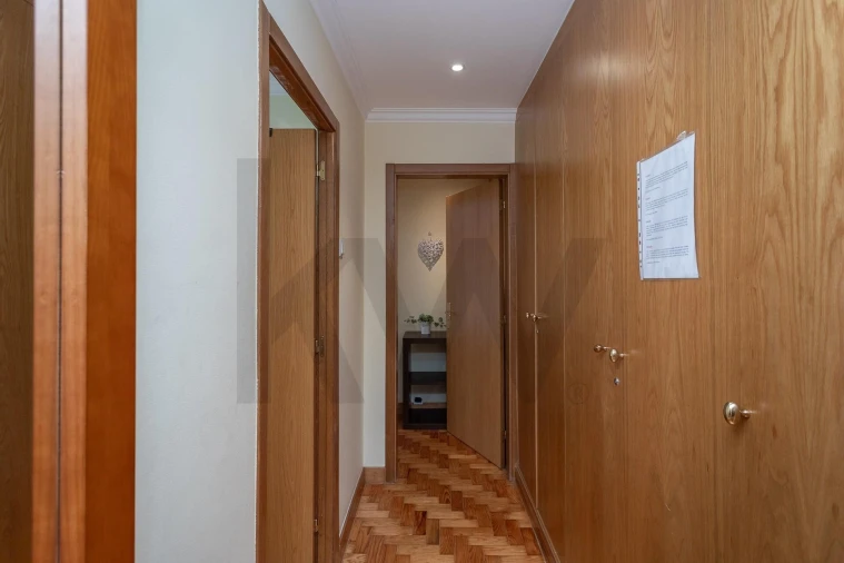 Apartamento T4 para Venda em Olivais Foto 21
