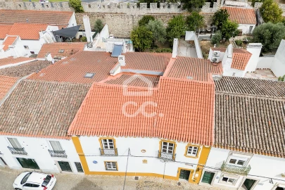 Moradia T3 para Venda em Évora (São Mamede, Sé, São Pedro e Santo Antão)