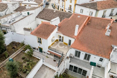 Moradia T3 para Venda em Évora (São Mamede, Sé, São Pedro e Santo Antão)