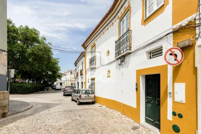 Moradia T3 para Venda em Évora (São Mamede, Sé, São Pedro e Santo Antão)