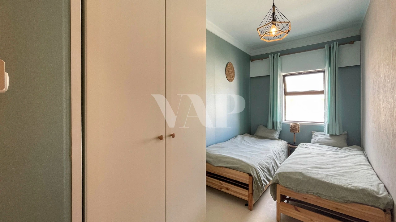 Apartamento T2 para Venda em Quarteira Foto 13
