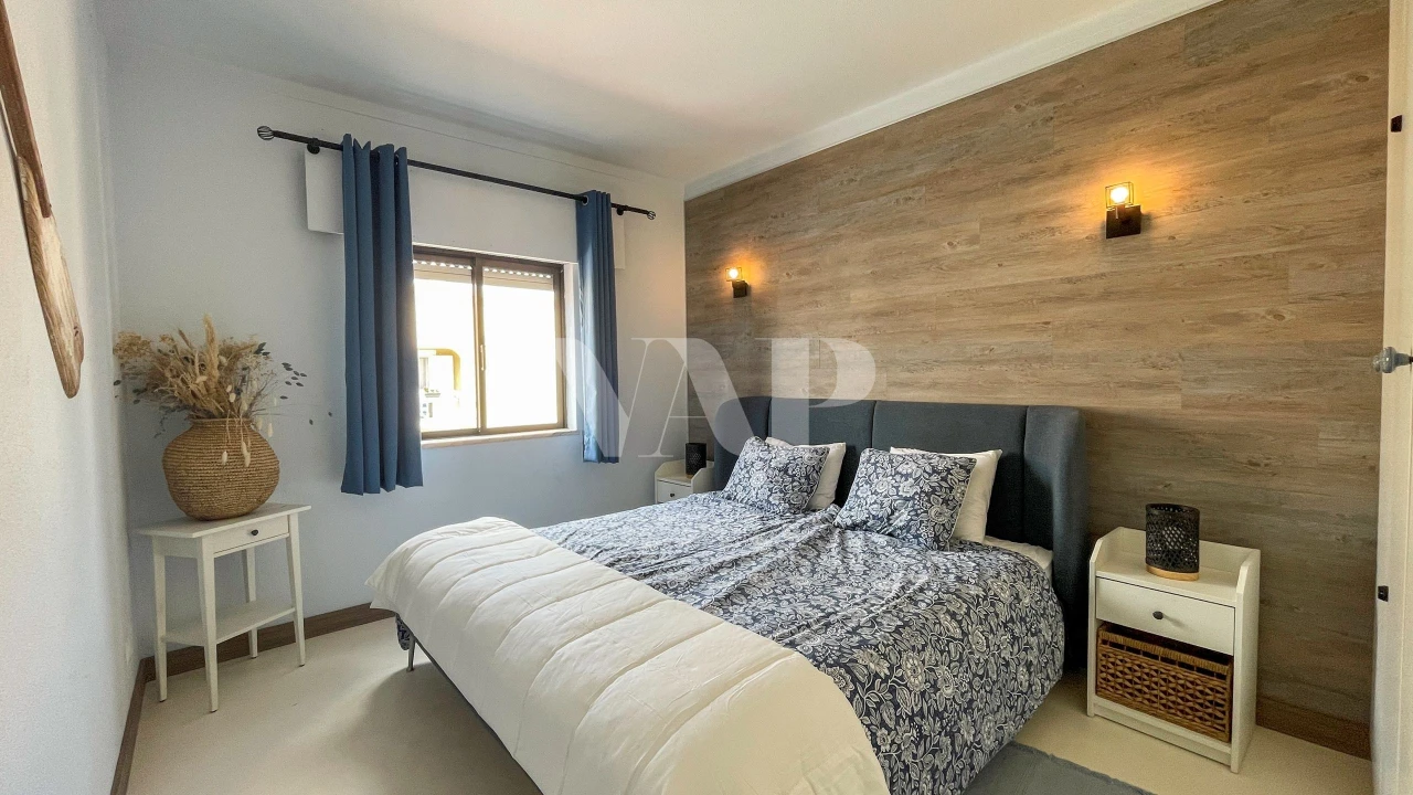 Apartamento T2 para Venda em Quarteira Foto 4