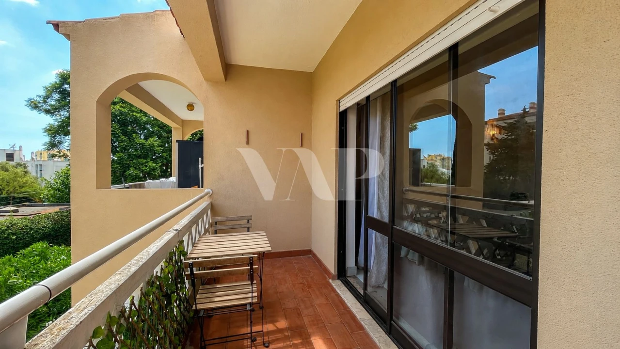 Apartamento T2 para Venda em Quarteira Foto 11