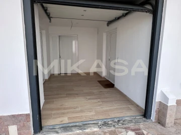 Armazém para Arrendamento em Lagos (São Sebastião e Santa Maria)