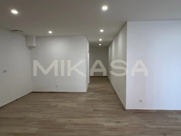 Armazém para Arrendamento em Lagos (São Sebastião e Santa Maria)