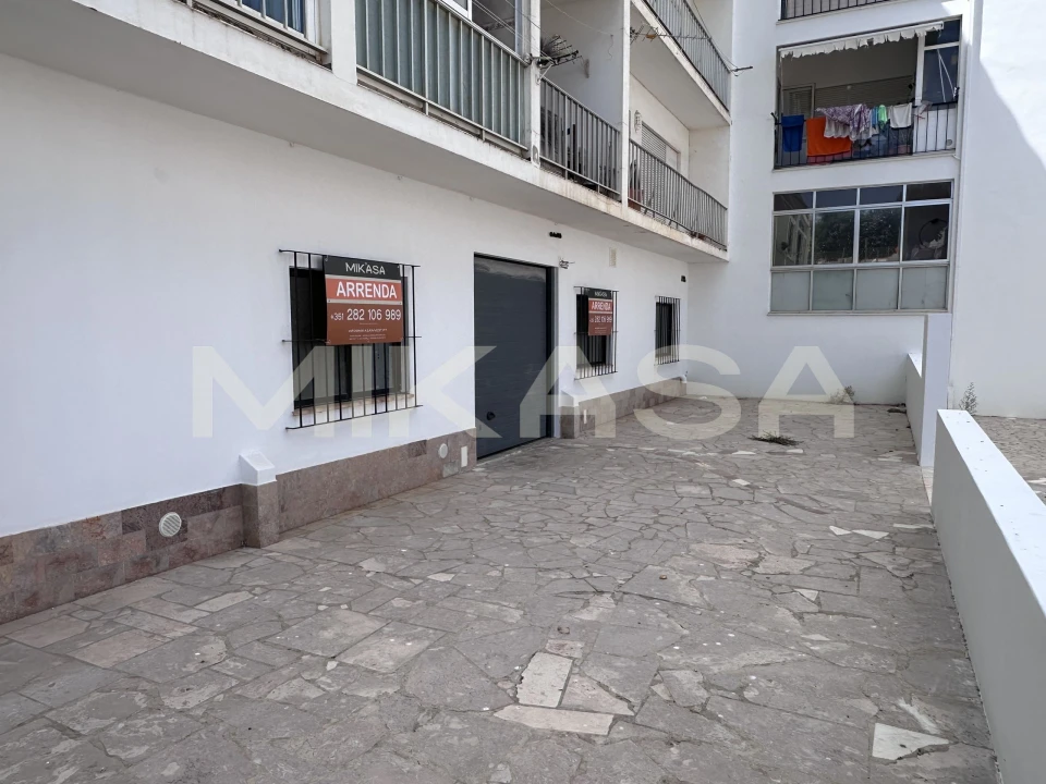 Armazém para Arrendamento em Lagos (São Sebastião e Santa Maria) Foto 3