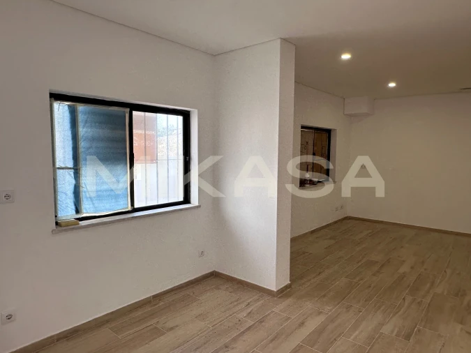 Armazém para Arrendamento em Lagos (São Sebastião e Santa Maria) Foto 6