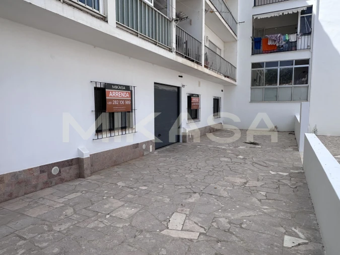 Armazém para Arrendamento em Lagos (São Sebastião e Santa Maria) Foto 3