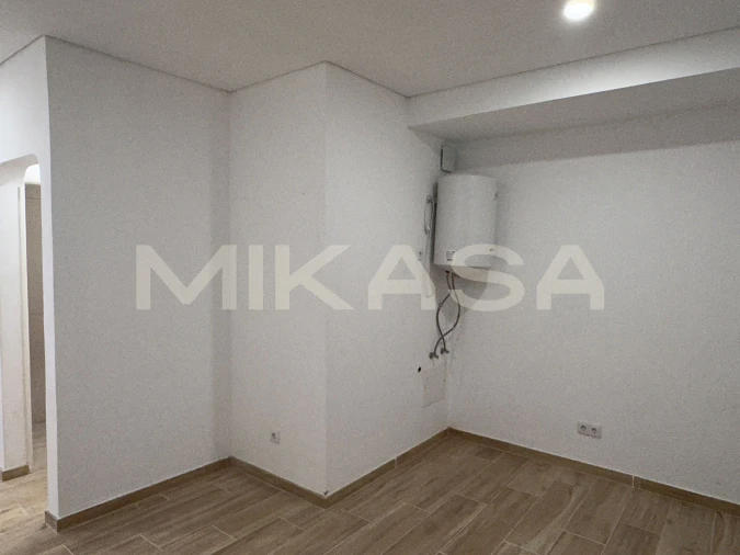 Armazém para Arrendamento em Lagos (São Sebastião e Santa Maria) Foto 10