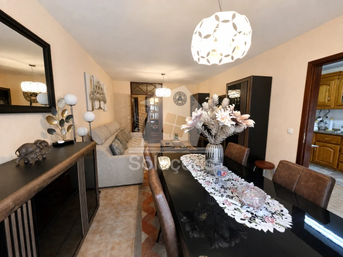 Apartamento T3 para Venda em Estômbar e Parchal Foto 2