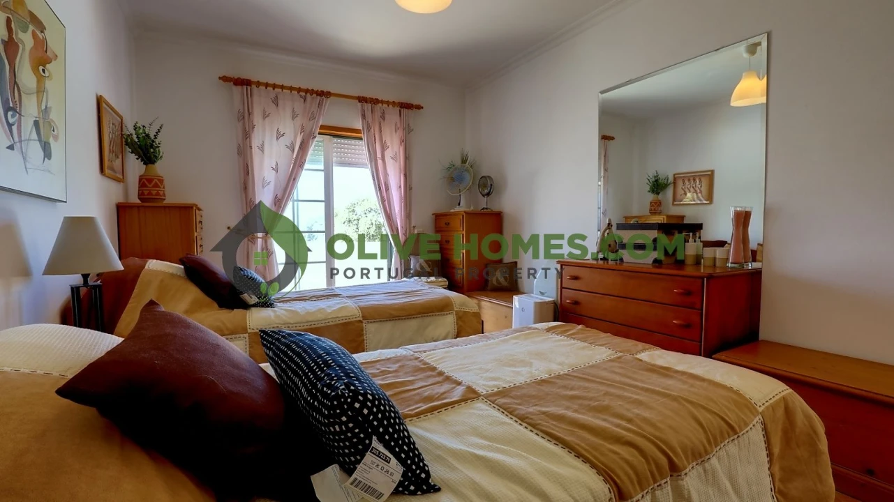 Moradia T3 para Venda em Albufeira e Olhos de Água Foto 19