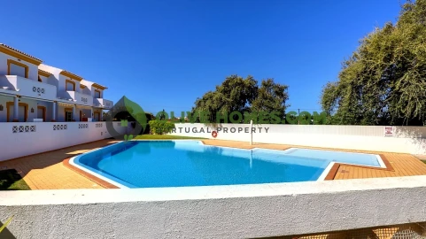 Moradia T3 para Venda em Albufeira e Olhos de Água