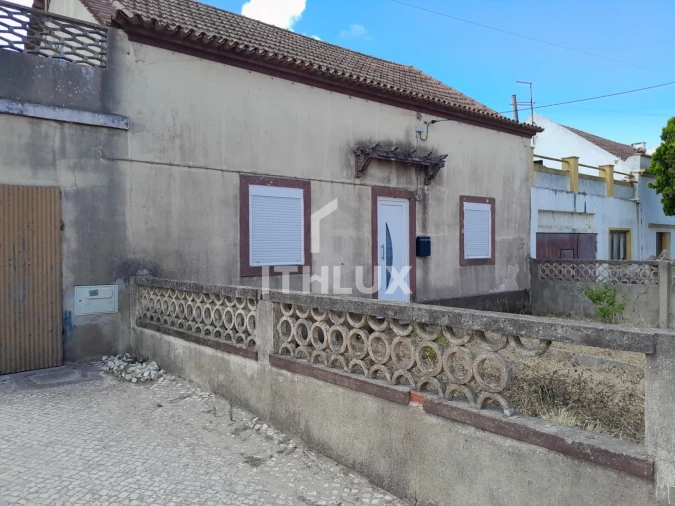 Moradia T2 para Venda em Atouguia da Baleia Foto 31